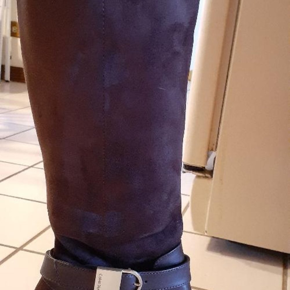 Calvin Klein Women's Boots - Size 8